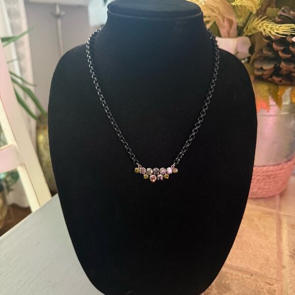 Sabika Crystal Pendant Black Chainlink Necklace - Picture 8 of 9